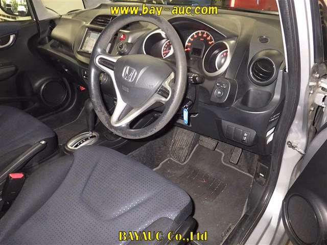 HONDA FIT