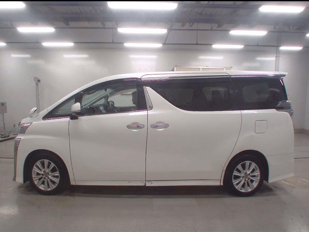 TOYOTA VELLFIRE