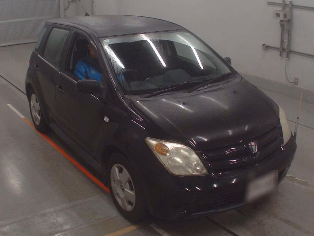 TOYOTA IST