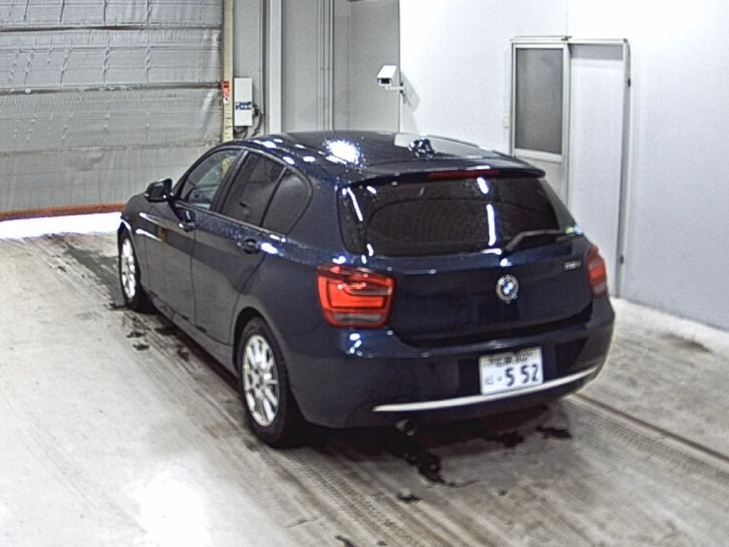 BMW 1-SERIES