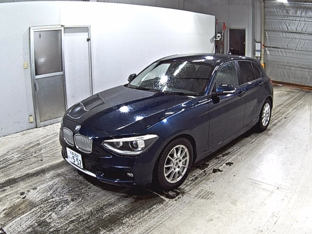 BMW 1-SERIES