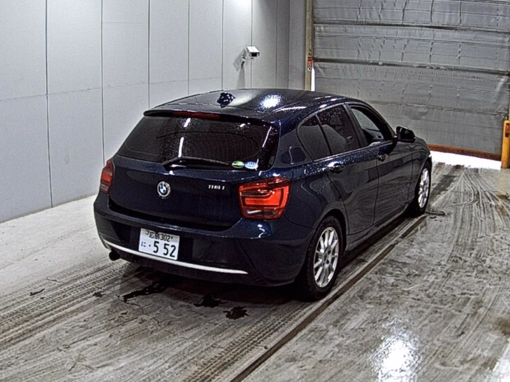 BMW 1-SERIES