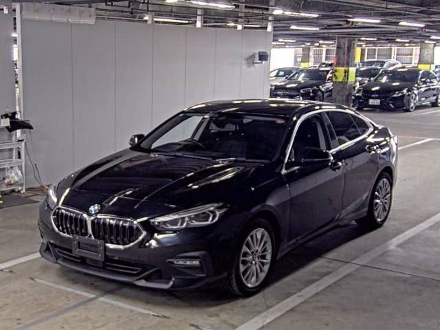 BMW 1-SERIES