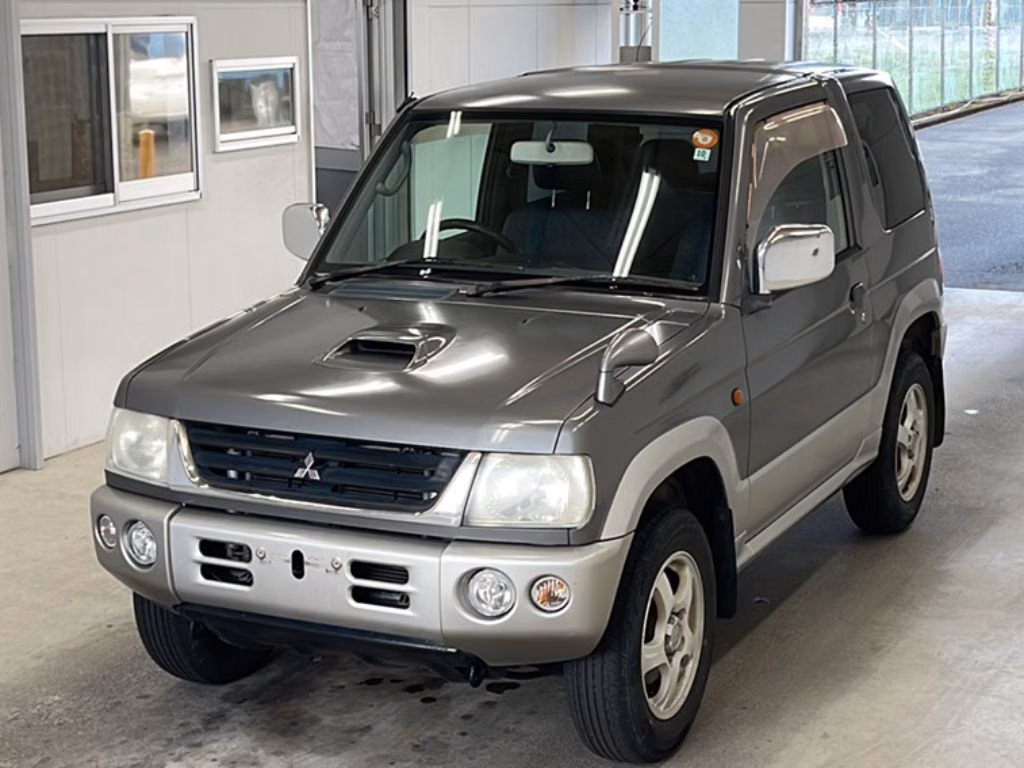 MITSUBISHI PAJERO MINI