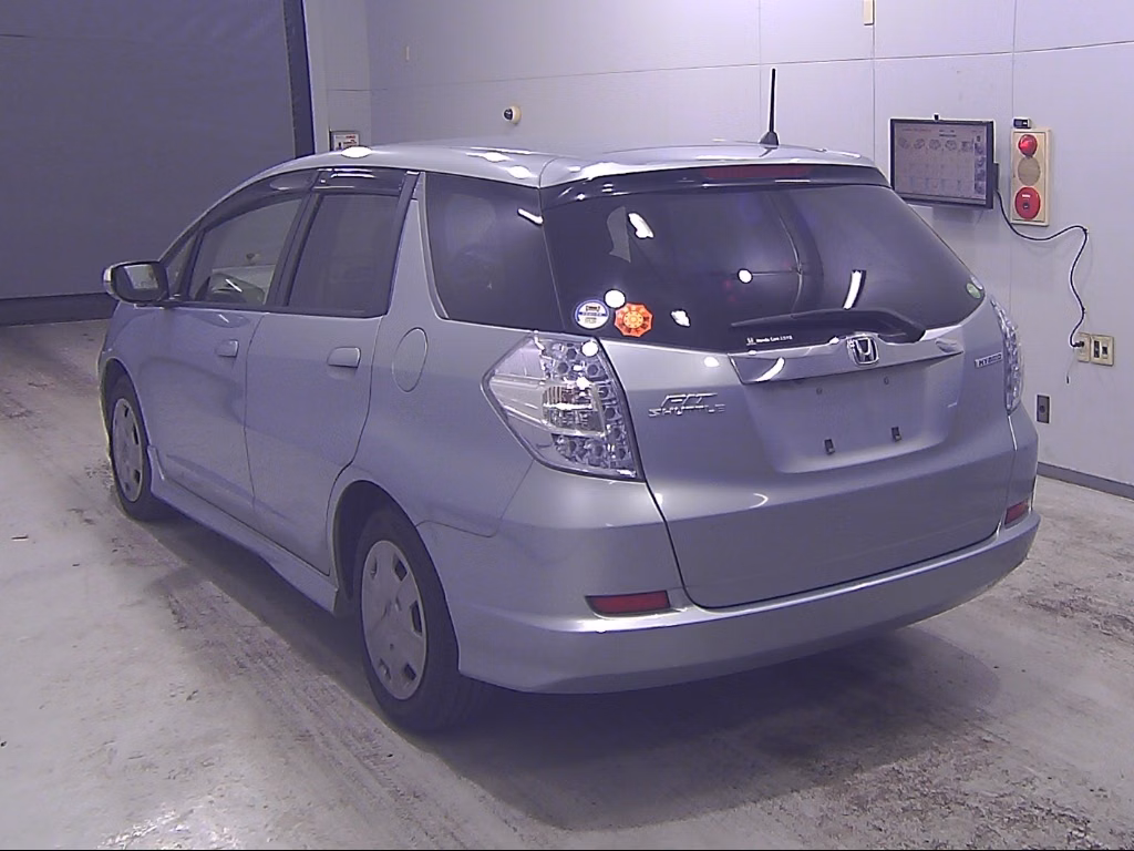 HONDA FIT SHUTTLE