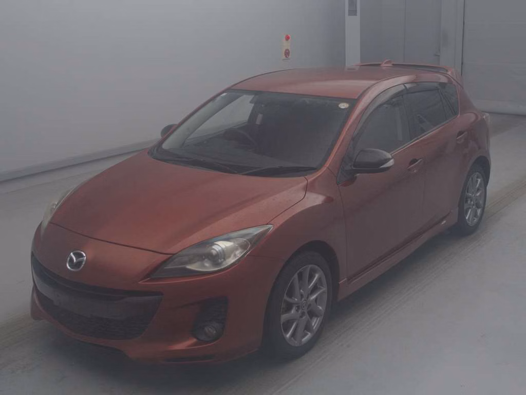 MAZDA AXELA