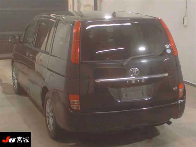 TOYOTA ISIS