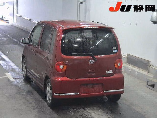 DAIHATSU MOVE LATTE