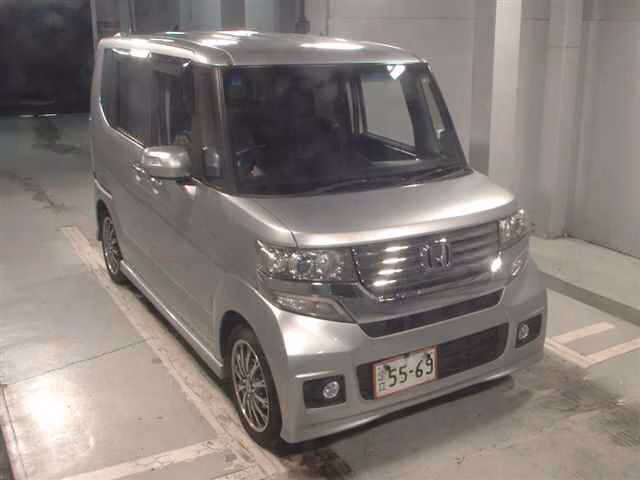 HONDA N-BOX