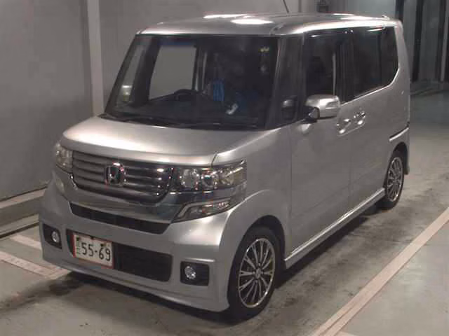 HONDA N-BOX