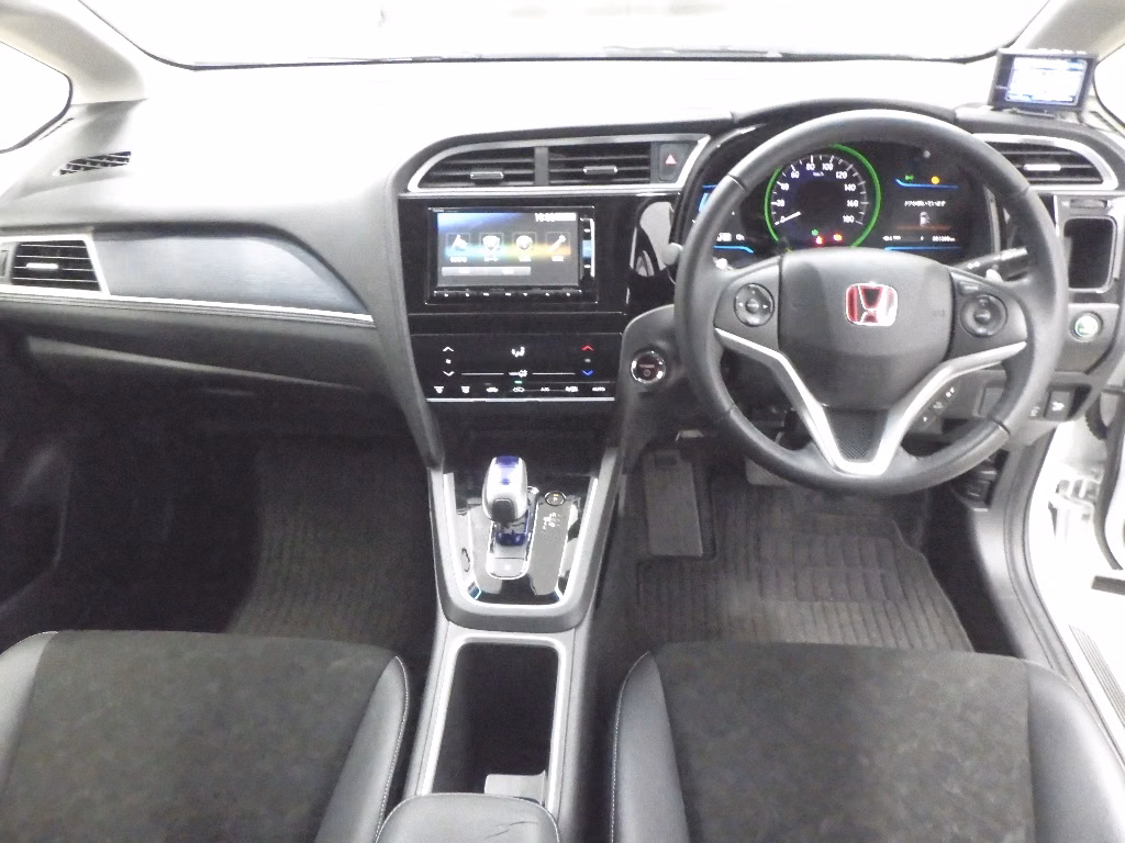 HONDA SHUTTLE