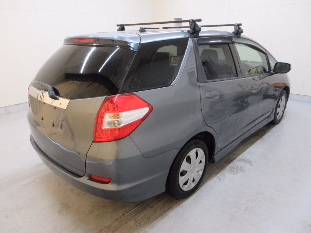 HONDA FIT SHUTTLE