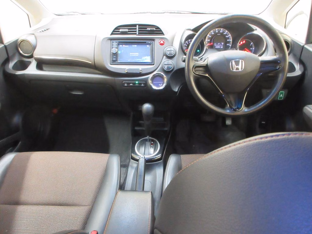 HONDA FIT SHUTTLE