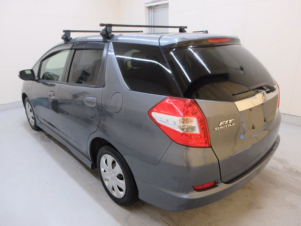 HONDA FIT SHUTTLE
