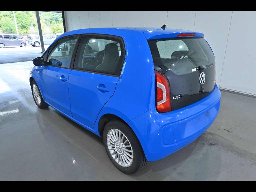 VOLKSWAGEN UP!