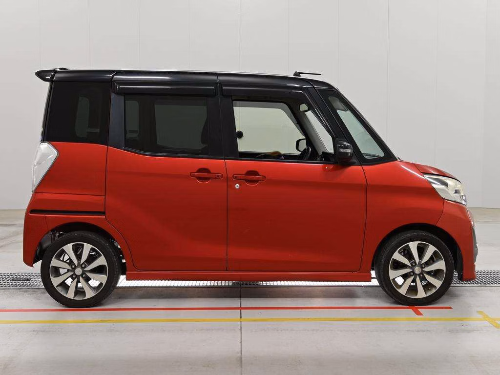 MITSUBISHI EK SPACE