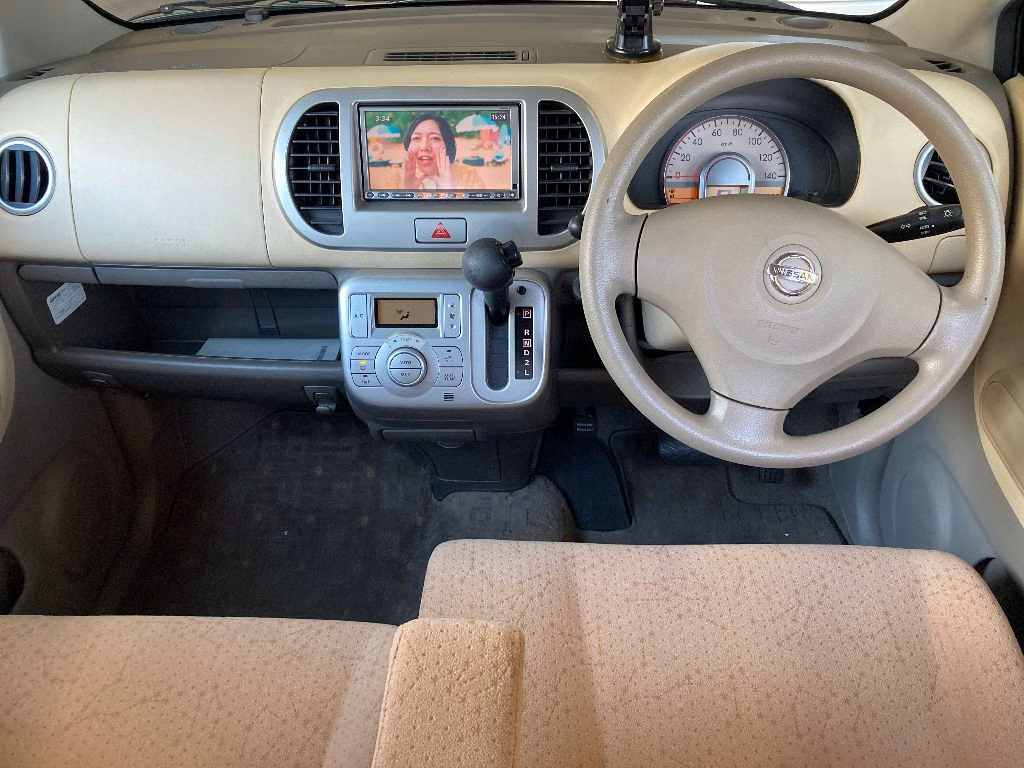 NISSAN MOCO