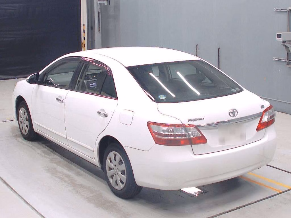 TOYOTA PREMIO