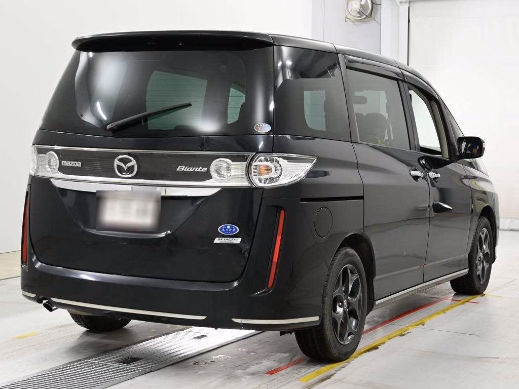 MAZDA BIANTE