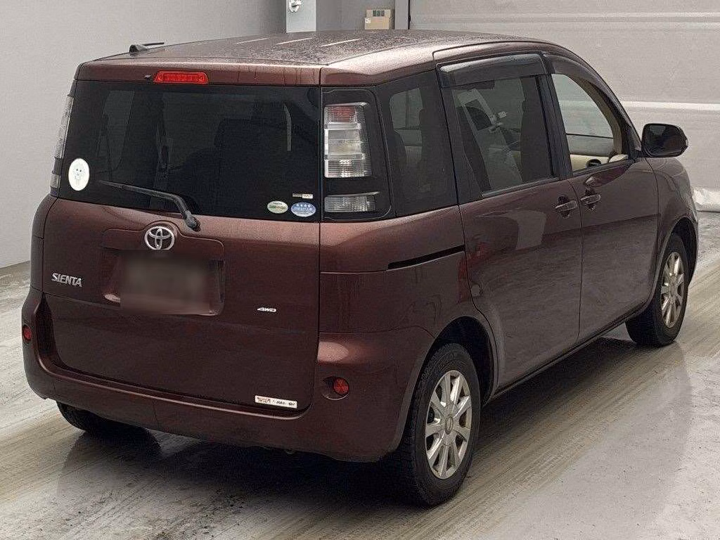 TOYOTA SIENTA