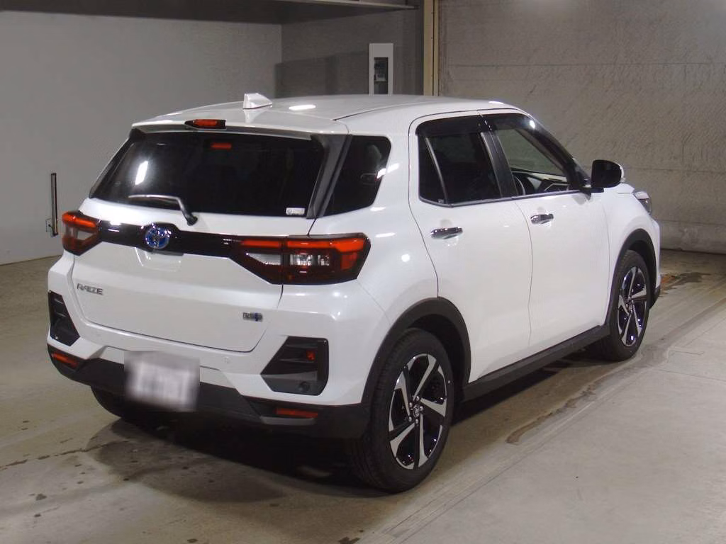 TOYOTA RAIZE
