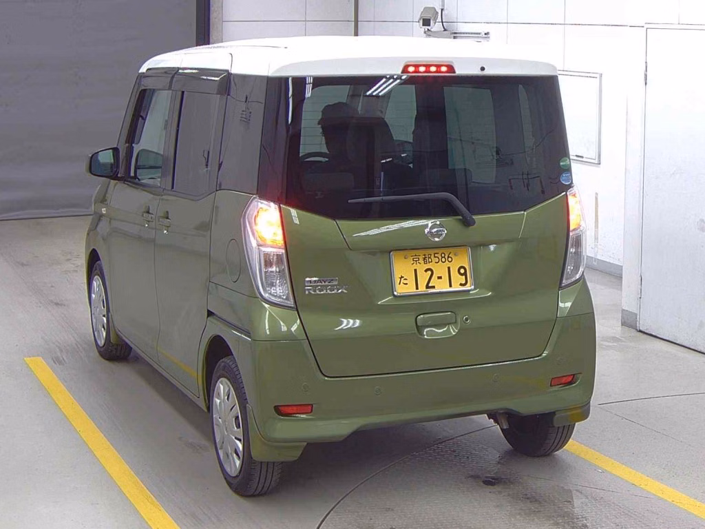 NISSAN DAYZ ROOX