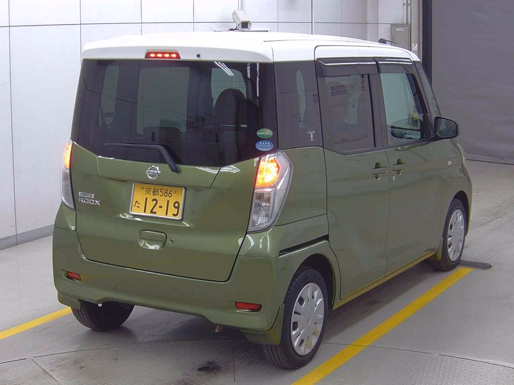 NISSAN DAYZ ROOX