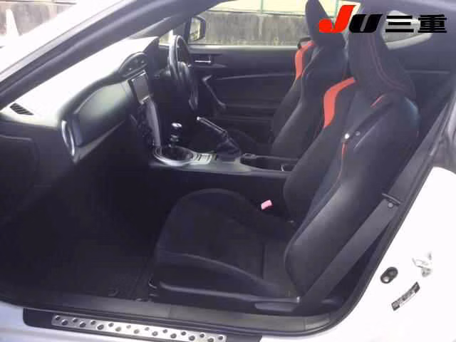 TOYOTA GT 86