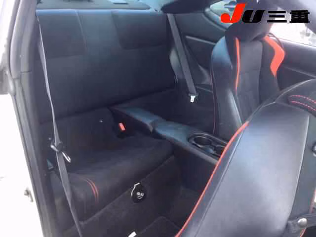 TOYOTA GT 86