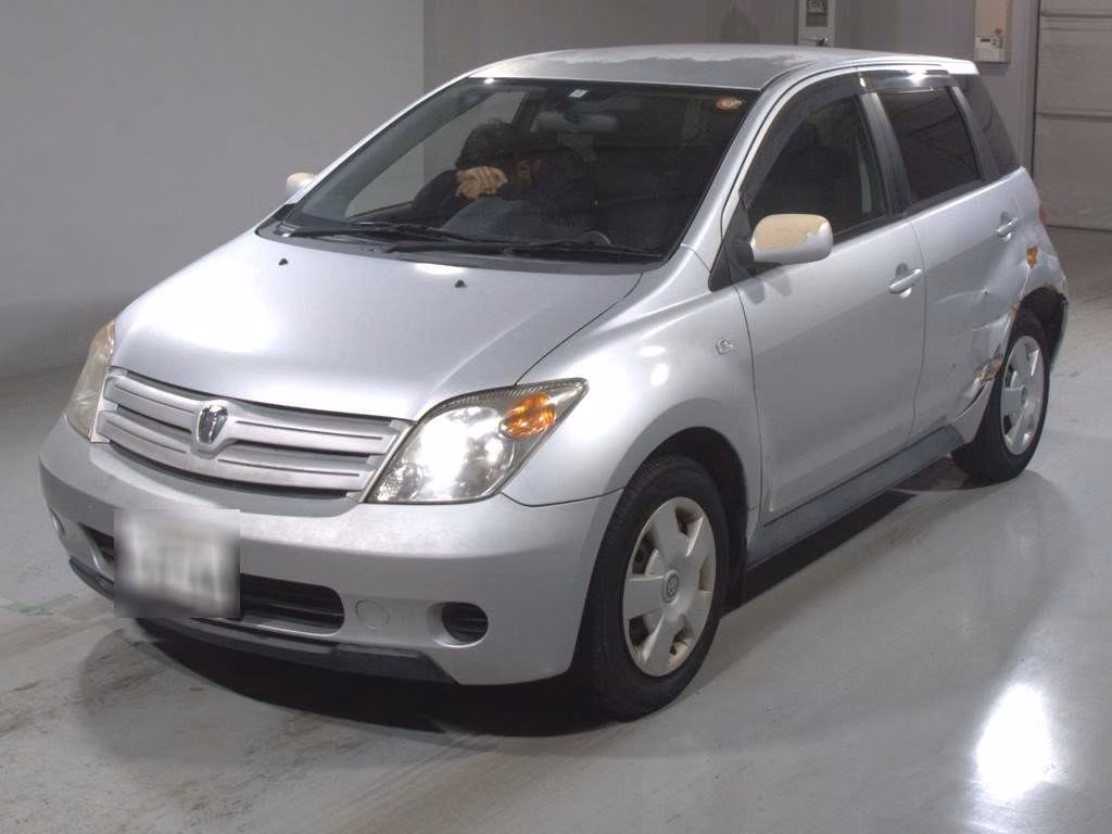 TOYOTA IST