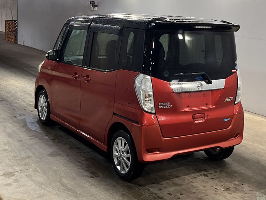 NISSAN DAYZ ROOX