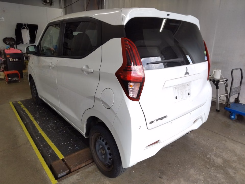 MITSUBISHI EK WAGON