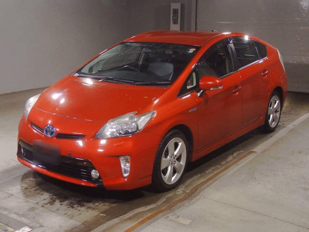 TOYOTA PRIUS