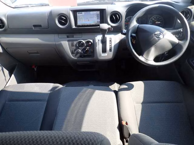 NISSAN NV350 CARAVAN