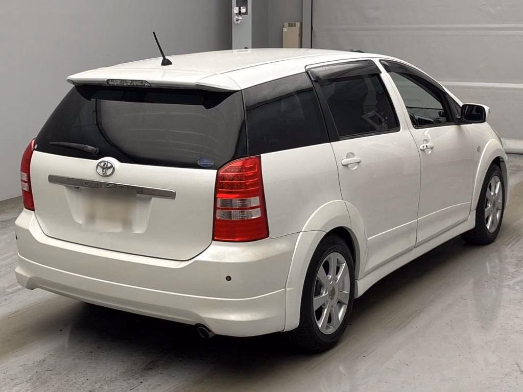 TOYOTA WISH