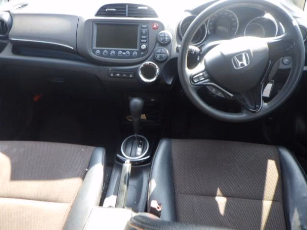 HONDA FIT SHUTTLE