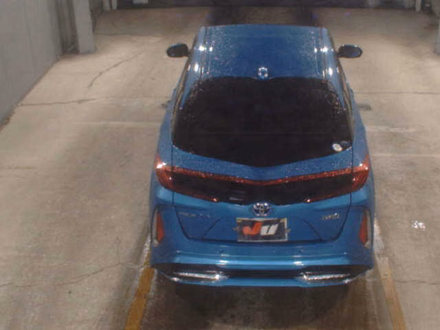 TOYOTA PRIUS PHV