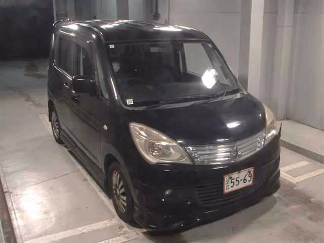 MITSUBISHI DELICA D:2