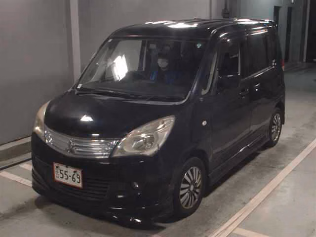 MITSUBISHI DELICA D:2