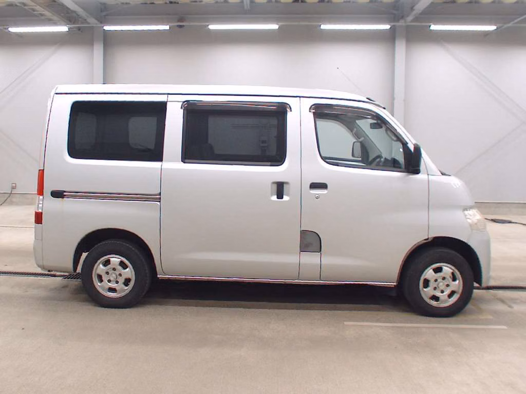 TOYOTA LITE ACE