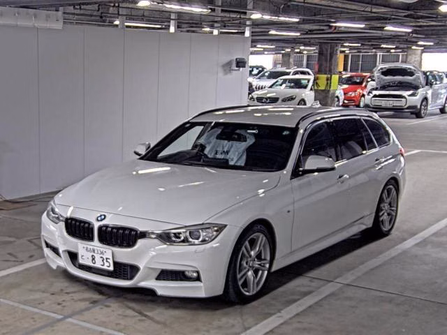 BMW 3-SERIES