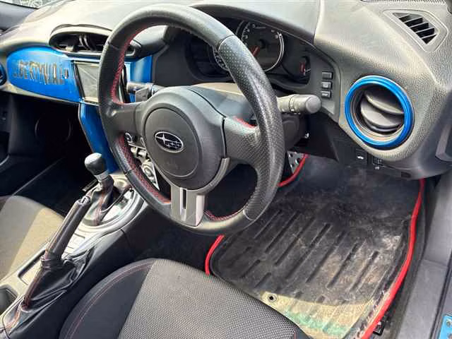 SUBARU BRZ