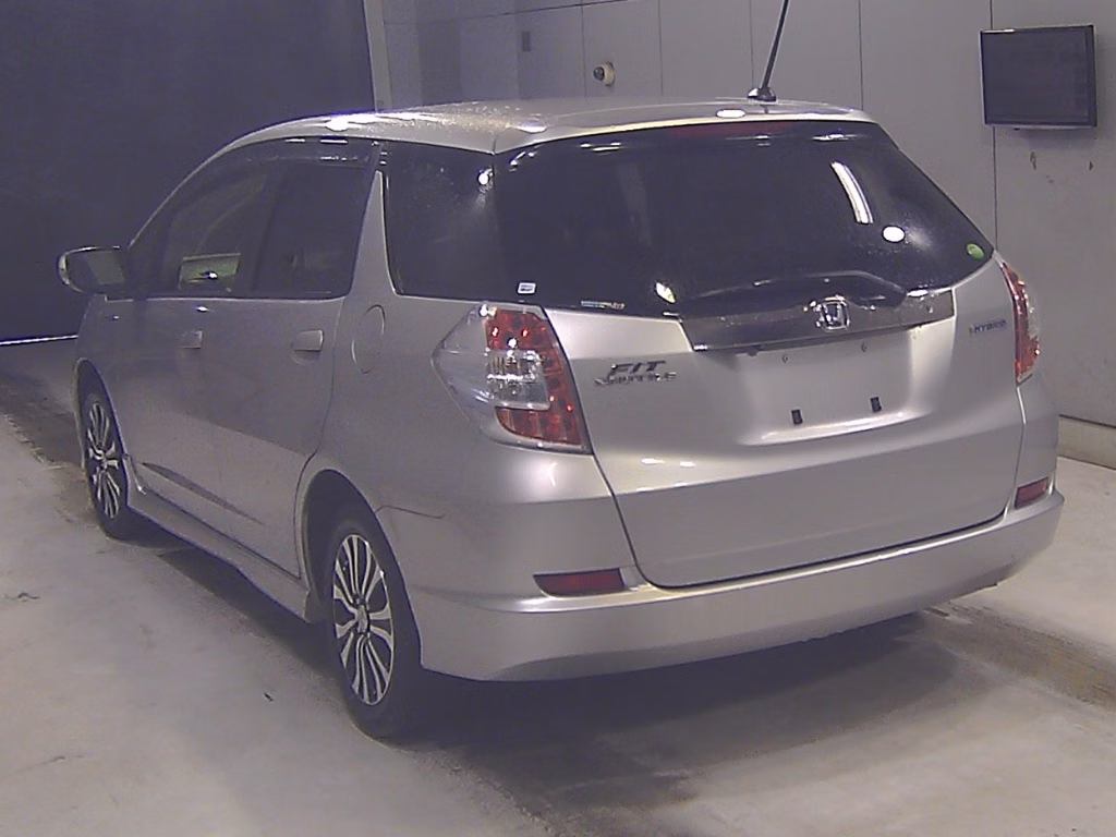HONDA FIT SHUTTLE