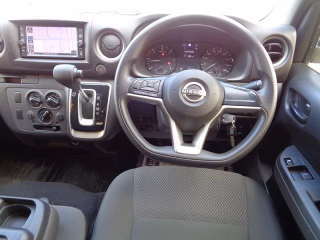 NISSAN CARAVAN