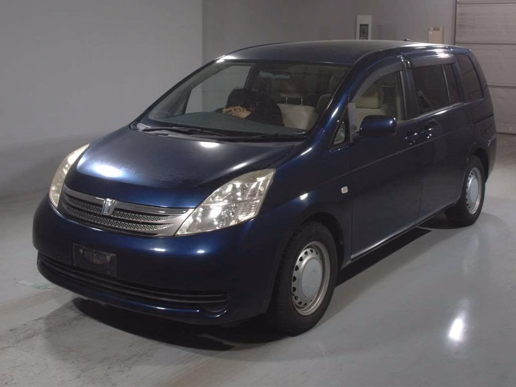 TOYOTA ISIS