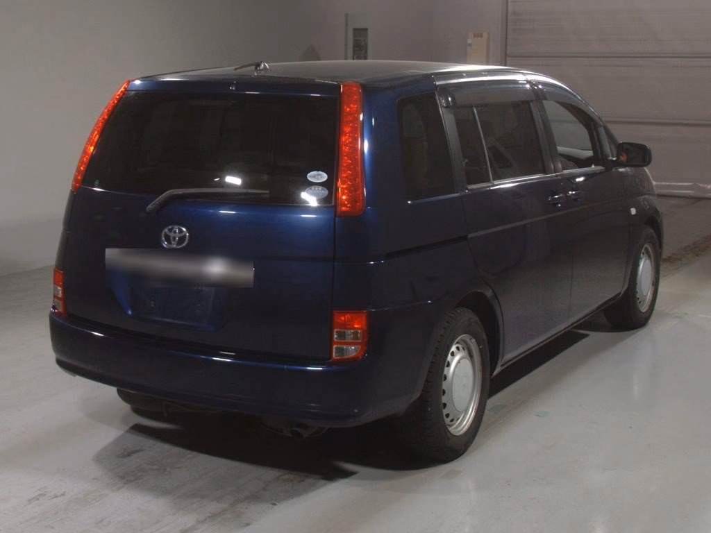 TOYOTA ISIS