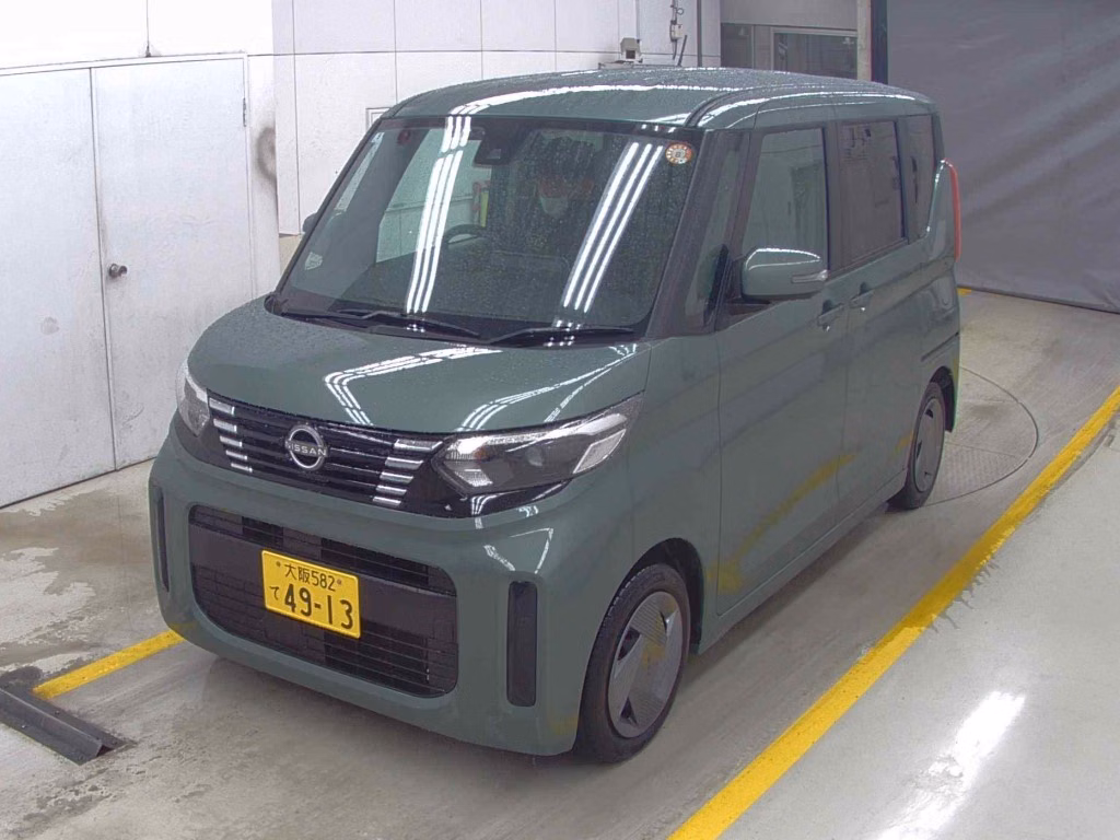 NISSAN ROOX