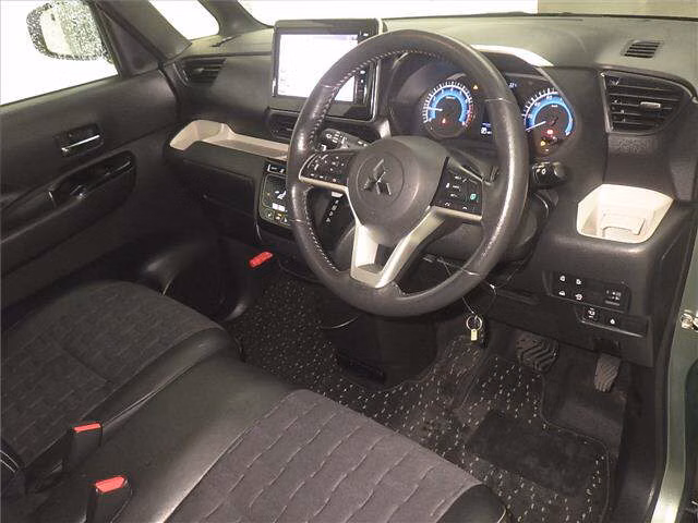 MITSUBISHI DELICA MINI