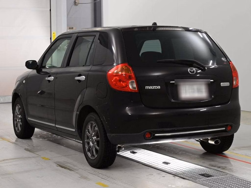 MAZDA VERISA