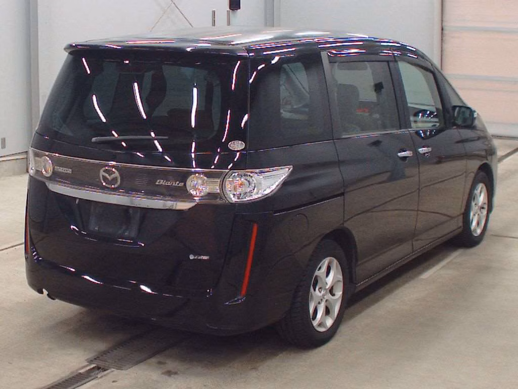 MAZDA BIANTE